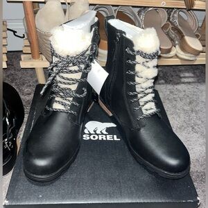 NWT Sorel winter boots size 7.5